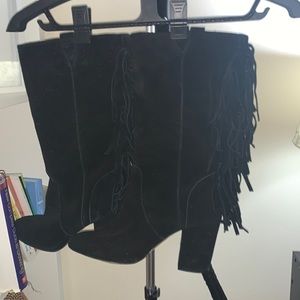 3in black suede fringe boots